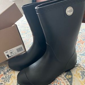 UGG rain boots